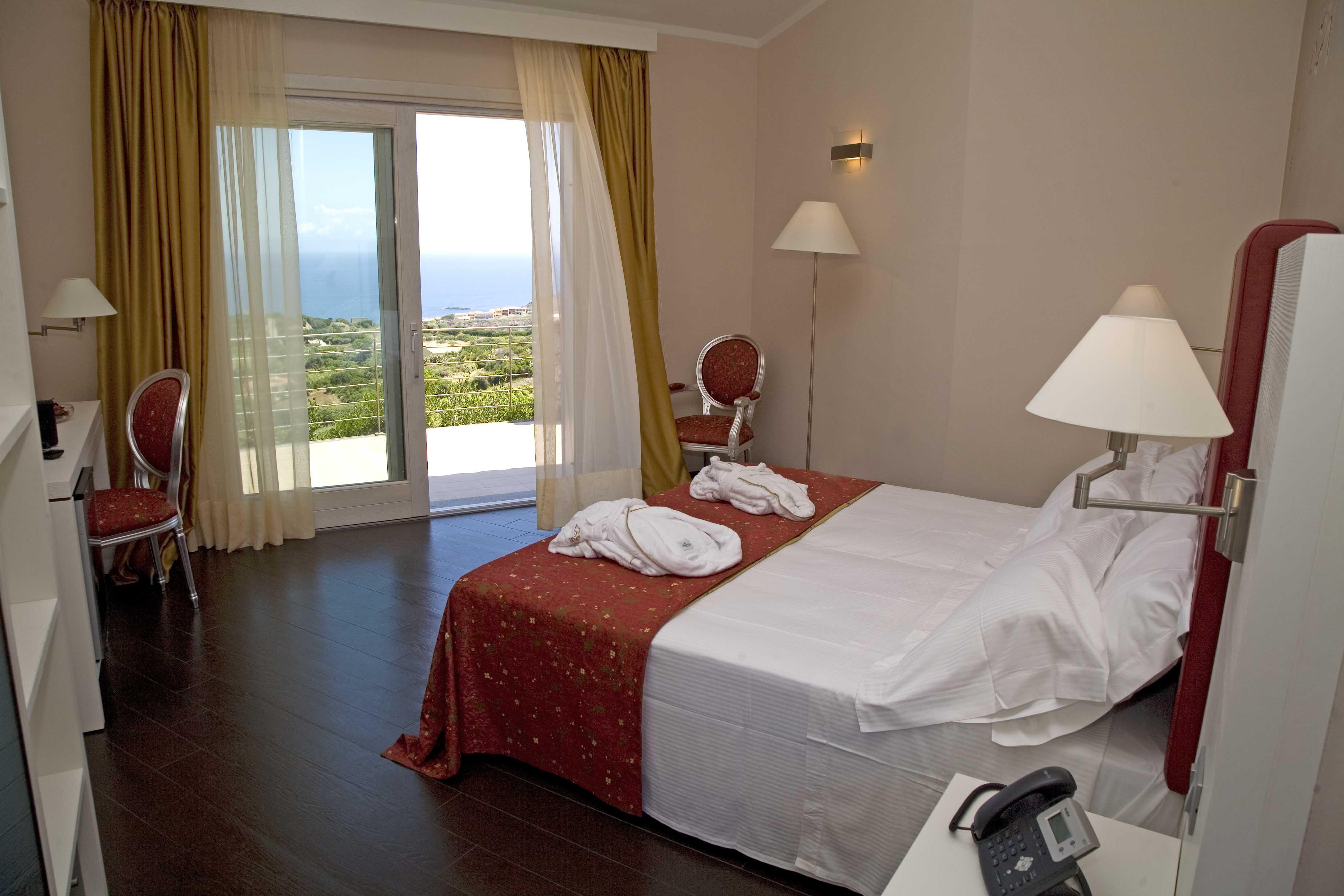 Bajaloglia Resort Кастелсардо Екстериор снимка