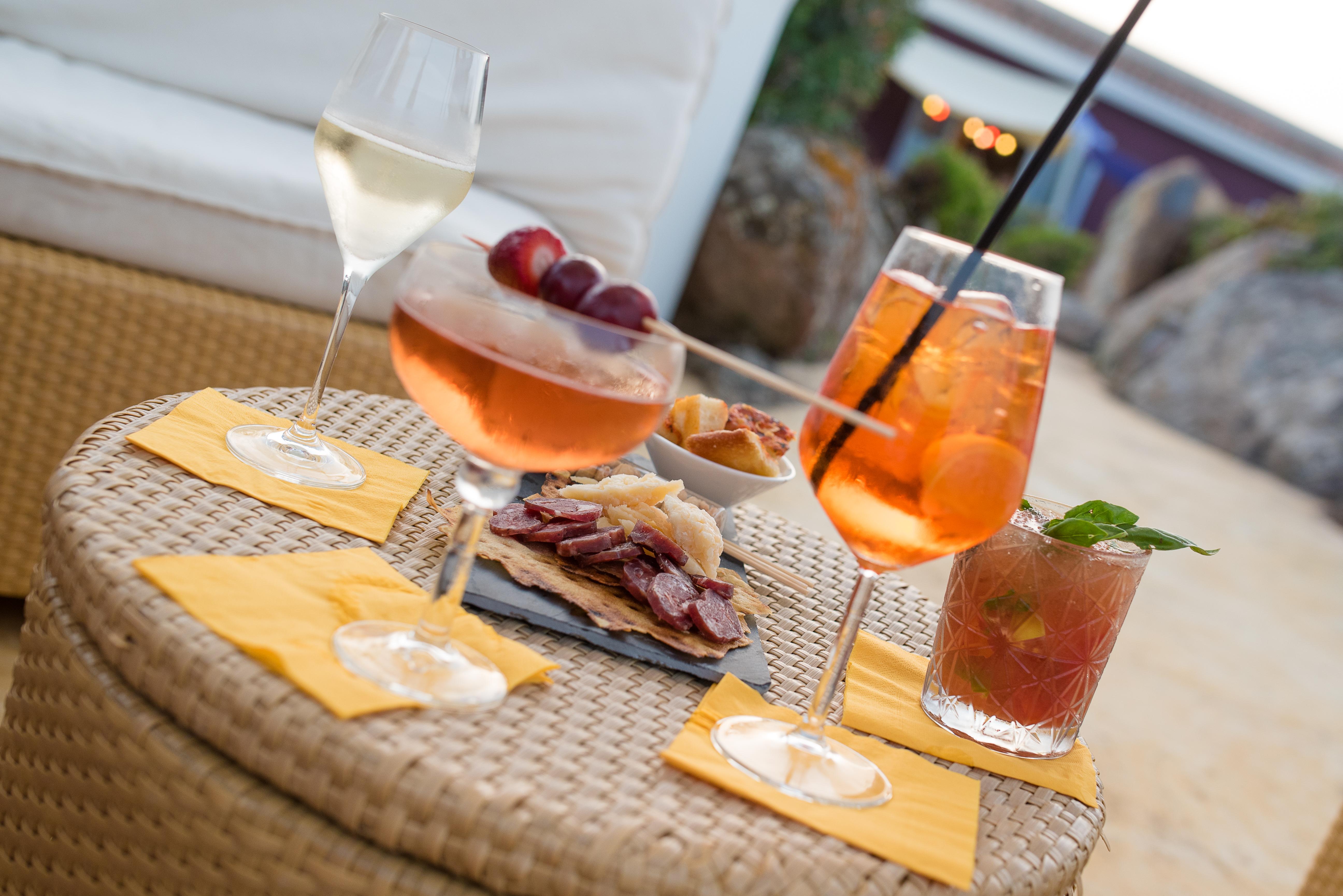 Bajaloglia Resort Кастелсардо Екстериор снимка